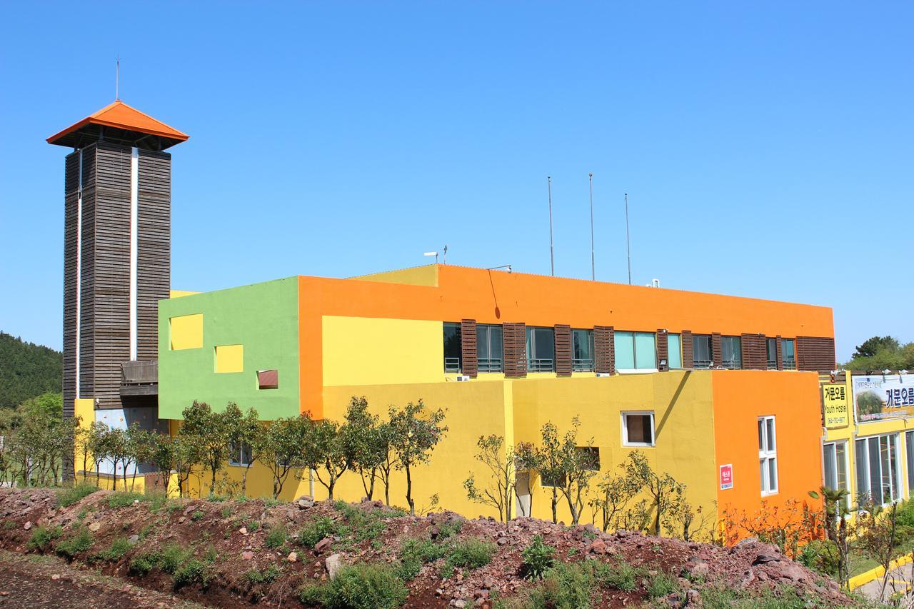 Geomunoreum Hostel Jeju Exterior foto